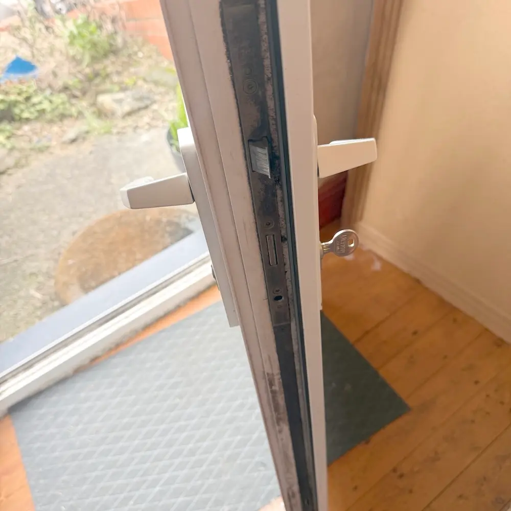 UPVC Door Lock Failure York: Mechanism Replacement 1 Failed UPVC multipoint lock mechanism showing wear and damage in Holgate York property door