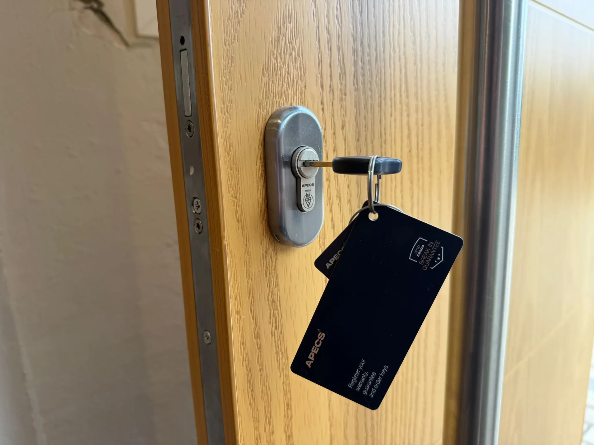 locksmith changing locks in York